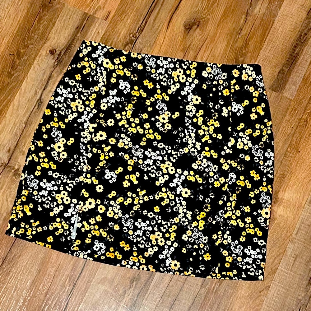 Floral pencil skirt